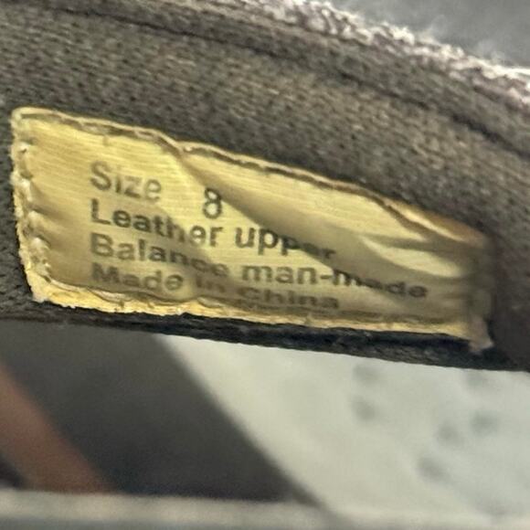 Volatile Brown Leather Wedge Platform Flip Flop Sandals Size 8 Y2K Style - Picture 9 of 9